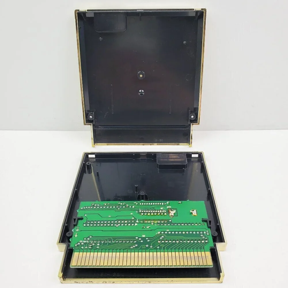 Legend of Zelda Gold NES Nintendo Video Game Authentic 1987 Tested